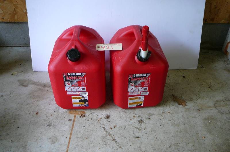 lot 421 image: Gas Cans