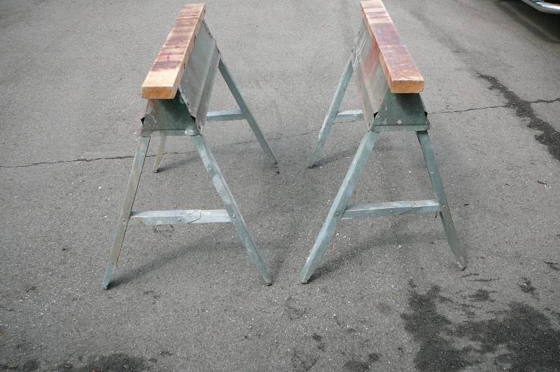 lot 481 image: 2 Saw Horses fold ups