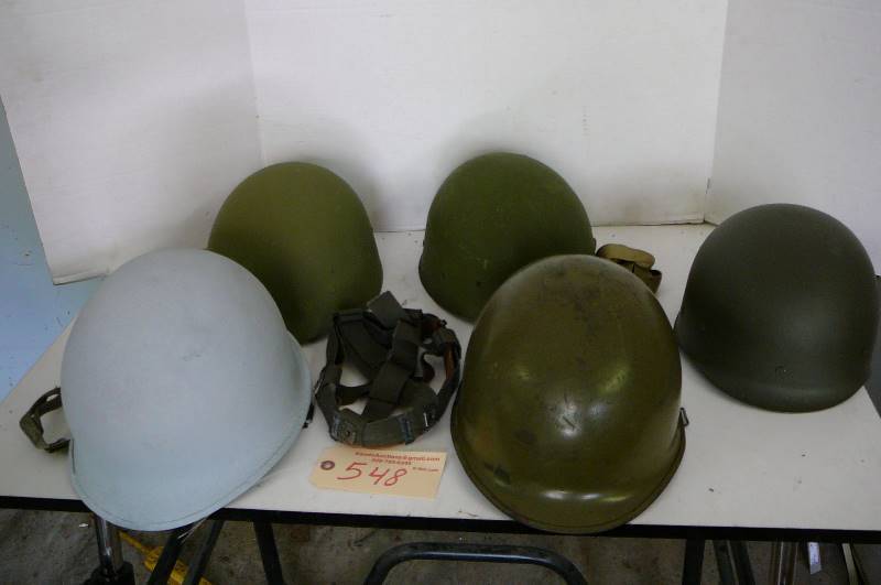 lot 548 image: 5 Military helmets