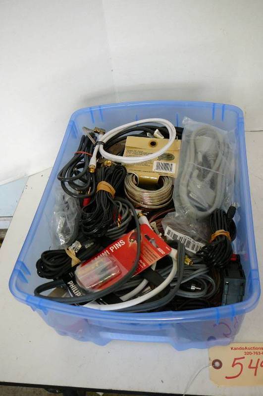 lot 549 image: Electronic parts & cords, TV Cable and parts, t