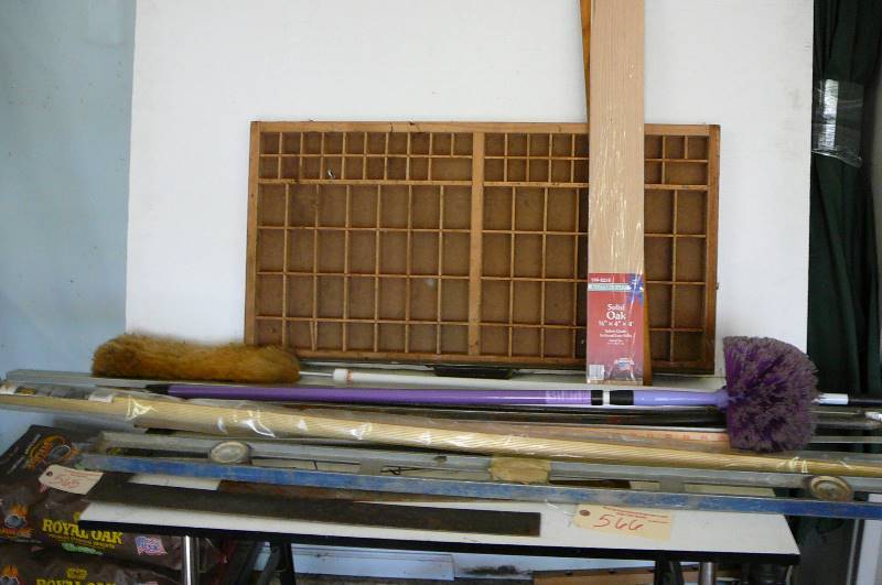 lot 566 image: Shophouse level, square, 2 extendable duster, stair edging