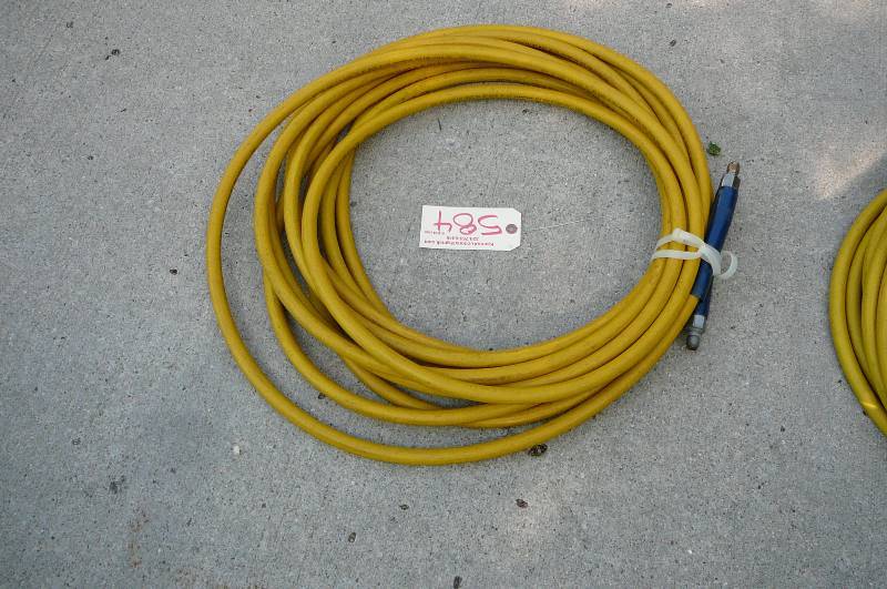 lot 584 image: Pressure washing hose 4000psi