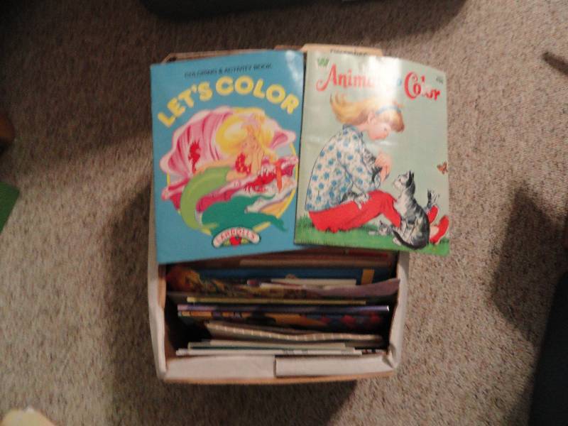 lot 620 image: Kids Books