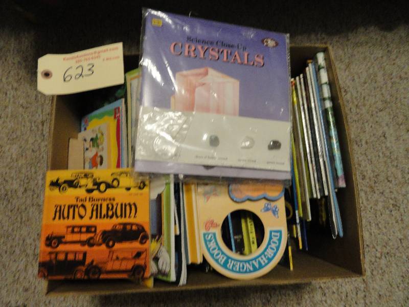 lot 623 image: Childrens Learning Books