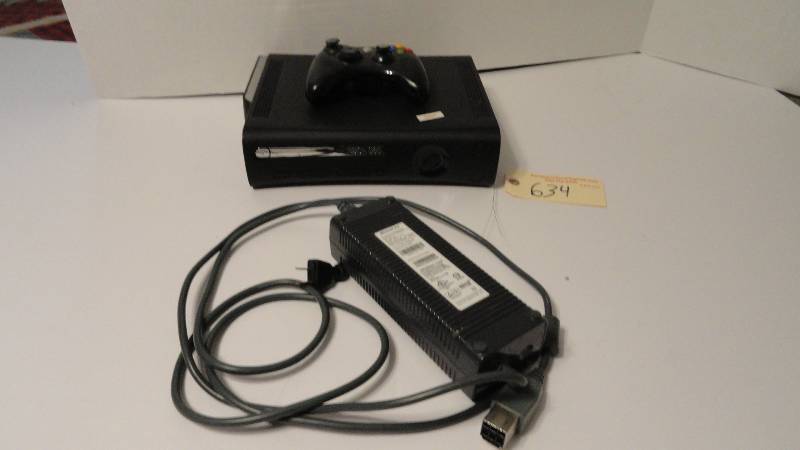 lot 634 image: Xbox 360