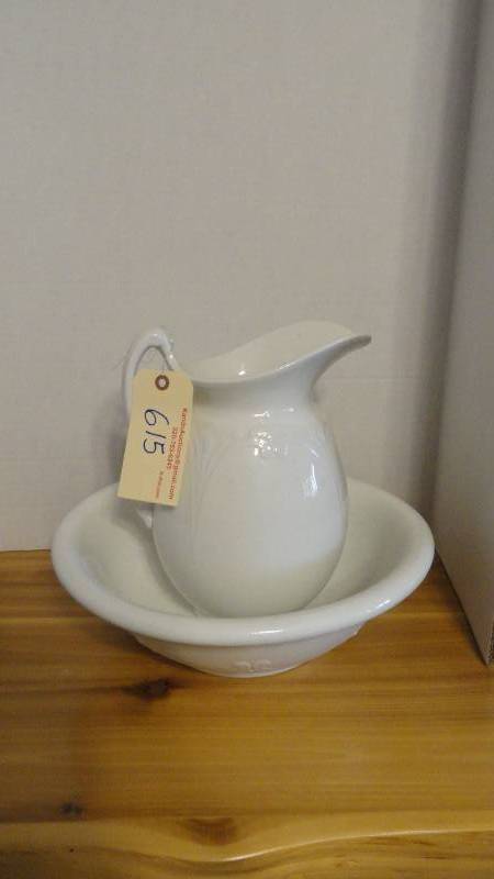 lot 615 image: Ceramic Water Pitcher & Bowl