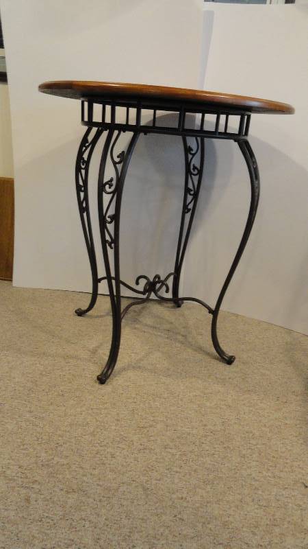 lot 763 image: Wooden Top Tall table