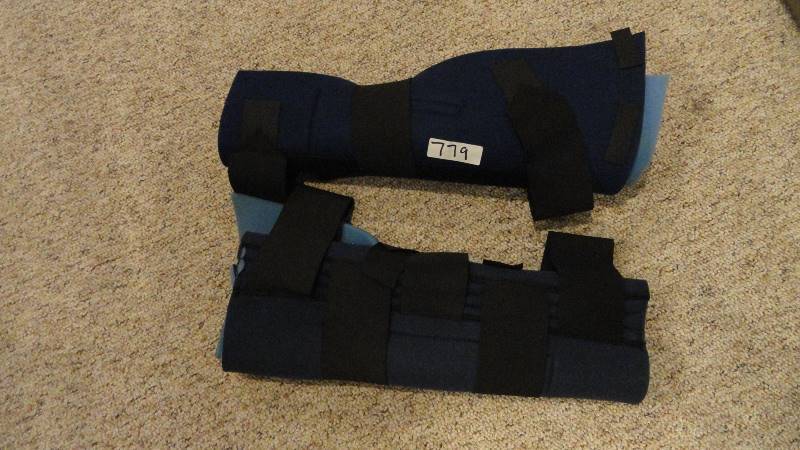 lot 779 image: Leg brace