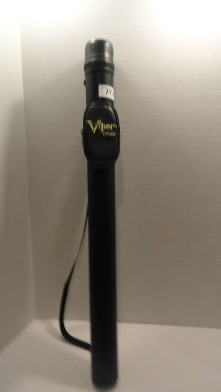 lot 788 image: Pool stick case Viper que vault