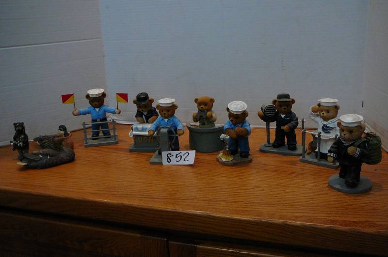 lot 852 image: Collectible Navy Teddies and Certificate