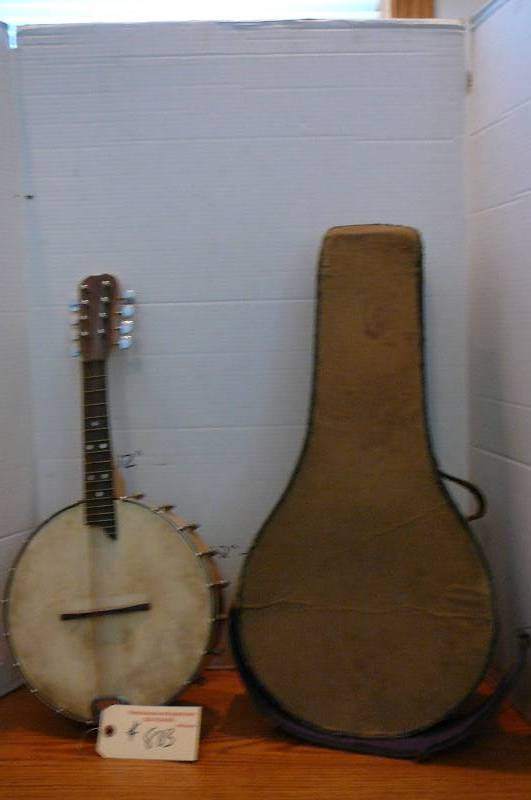 lot 883 image: Banjo Lena 1910 era With case playable good condition