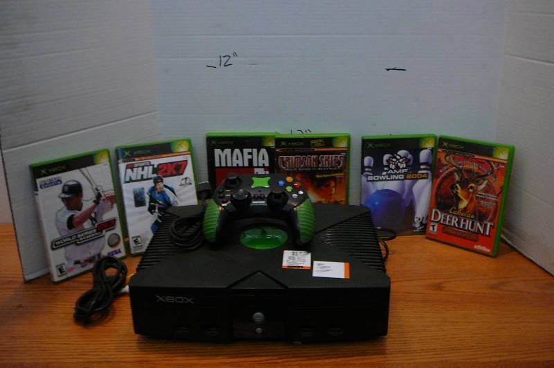 lot 890 image: Xbox
