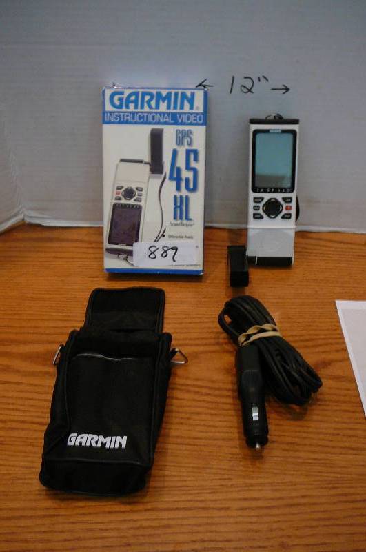 lot 889 image: Garmin GPS45XL with case Instruction video