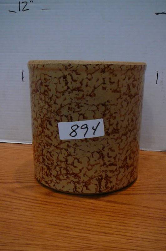 lot 894 image: Crock