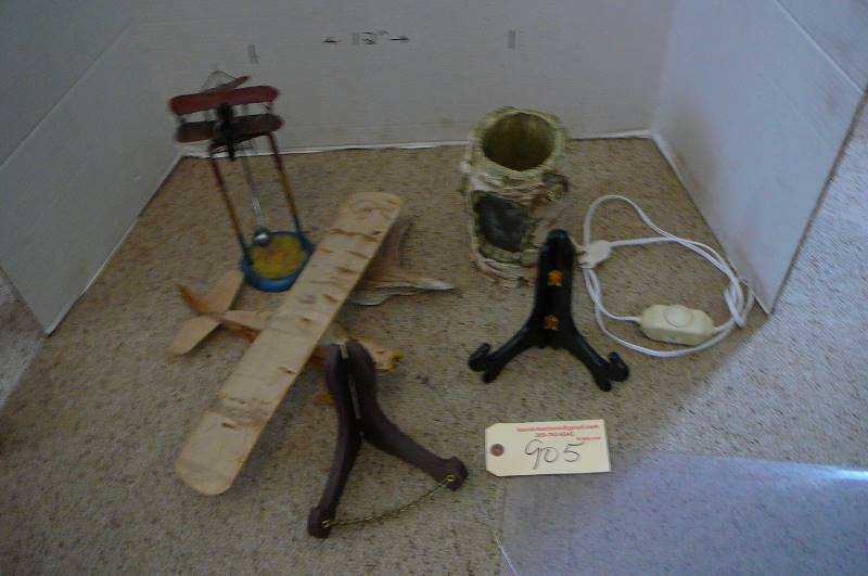 lot 905 image: Decorative lamp, Air plan pengeller, paper air plane,  picture frame stands