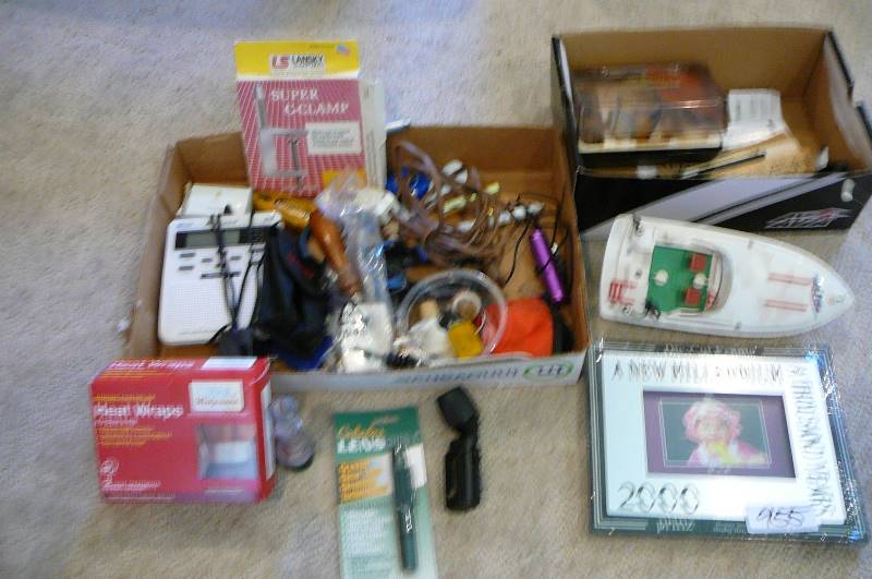 lot 955 image: Picture frame, Hat wraps, Public alert midland, Misc. house items