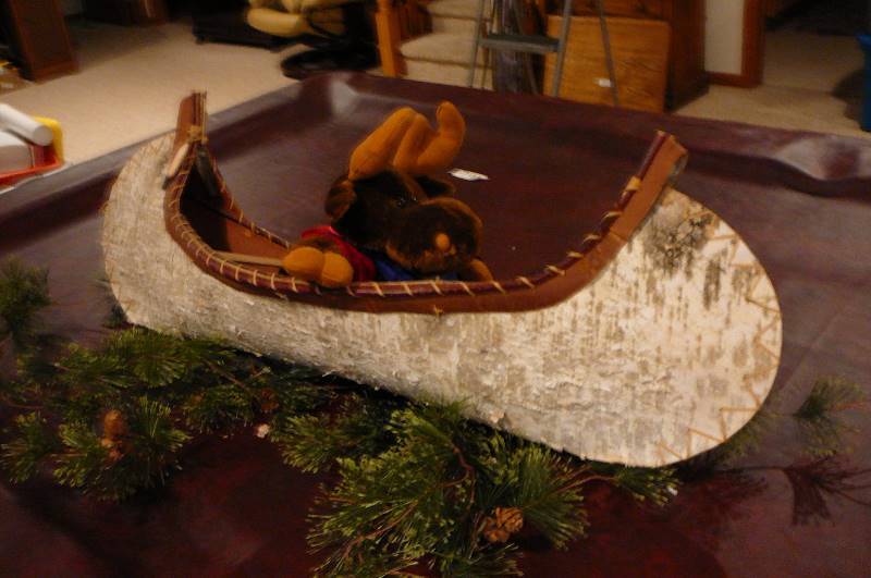 lot 987 image: Birch bark canoe