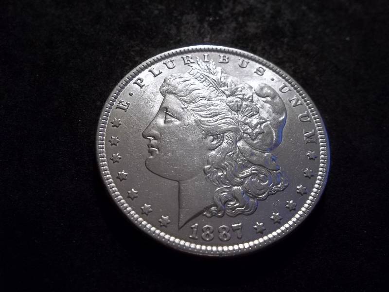 lot 22 image: 1887  Morgan Silver Dollar