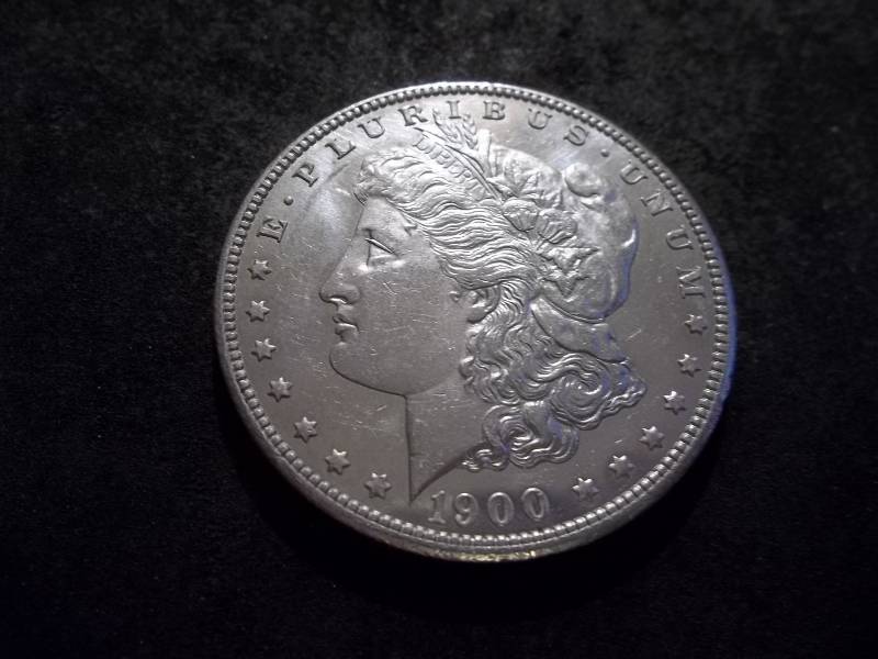 lot 40 image: 1900  Morgan Silver Dollar