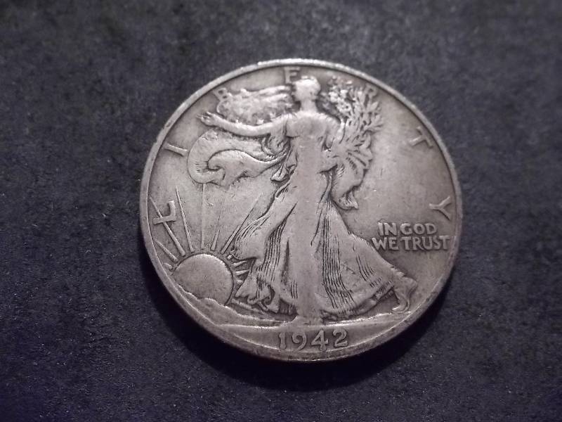 lot 83 image: 1942 S Walker Half Dollar