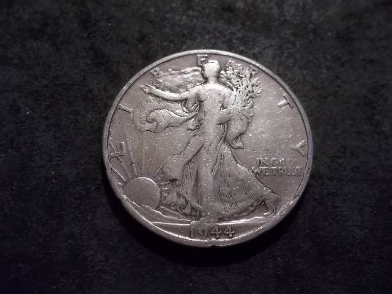 lot 89 image: 1944 S Walker Half Dollar