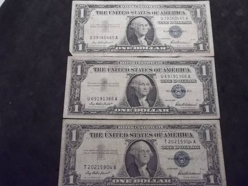 lot 135 image: 3-US Silver Certificates Series 1957