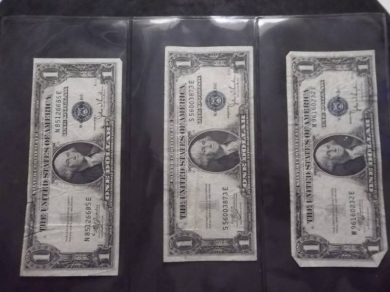 lot 145 image: 3-US Silver Certificates Series 1935 C