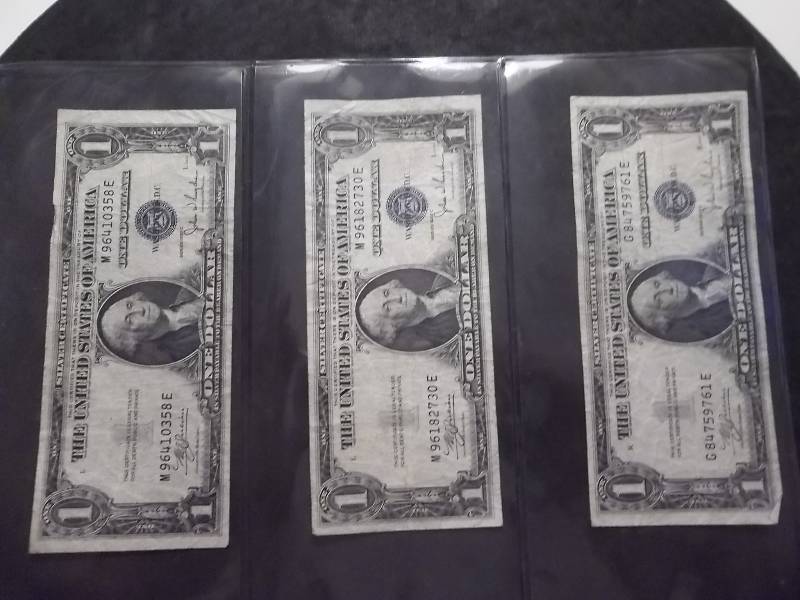 lot 147 image: 3-US Silver Certificates Series 1935 C