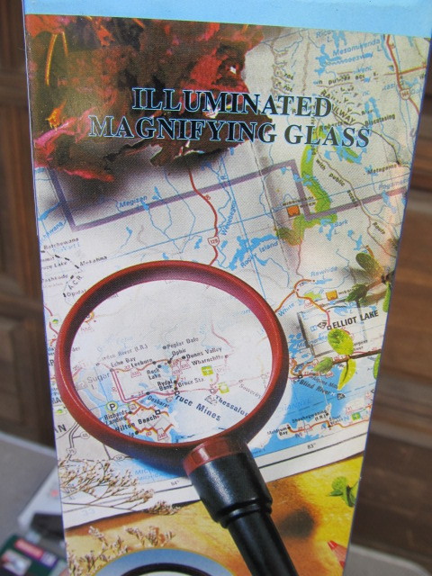 lot 155 image: Large Lot of Assorted NEW Magnifying Glasses
