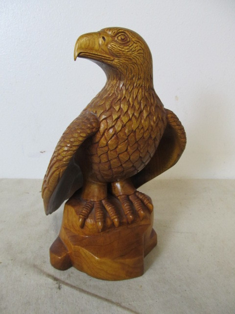 lot 28 image: Very Nicely Carved Solid Wood Eagle - Signed Raak
