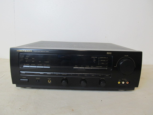lot 47 image: Working MARANTZ AudioVideo Receiver