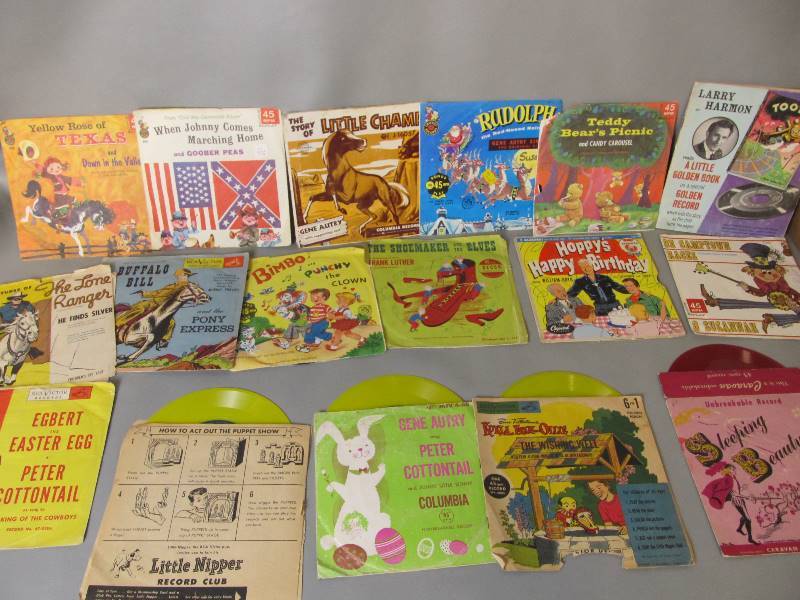 lot 94 image: Lot of Vintage Childrens 45 Records