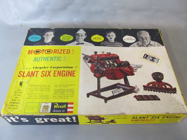 lot 108 image: Large Vintage Revell Motorized SLANT SIX ENGINE Model