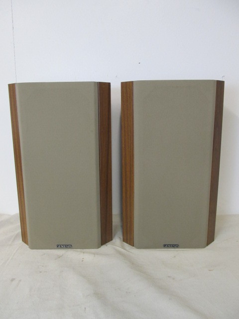 lot 127 image: Working Pair of Vintage Genesis 3-Way Speakers