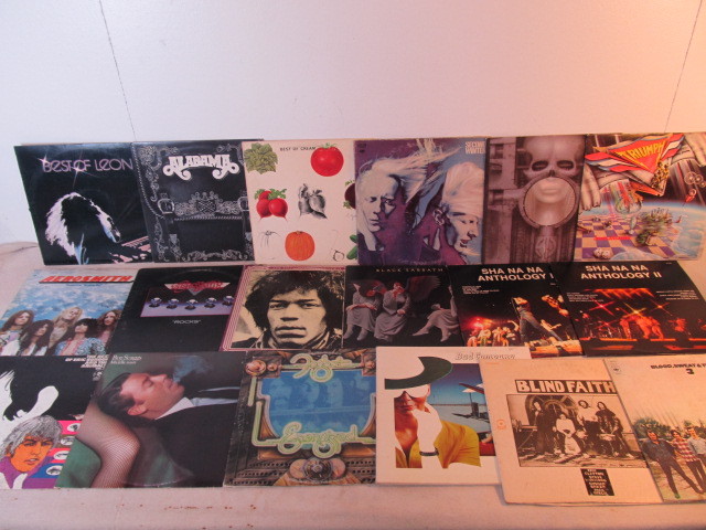lot 140 image: Lot of 18 Vintage Vinyl Rock & Roll Records