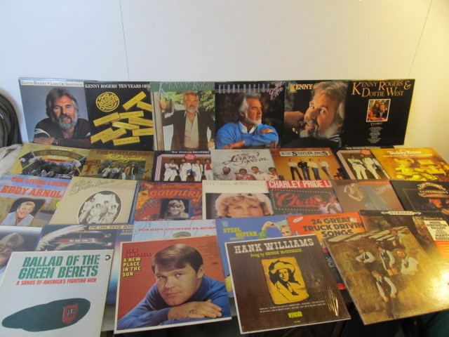 lot 143 image: Lot of 30 Vintage Vinyl Country Western Records