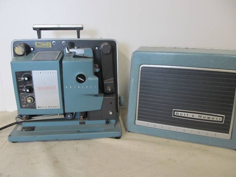 lot 172 image: Vintage Bell & Howell SPECIALIST Projector