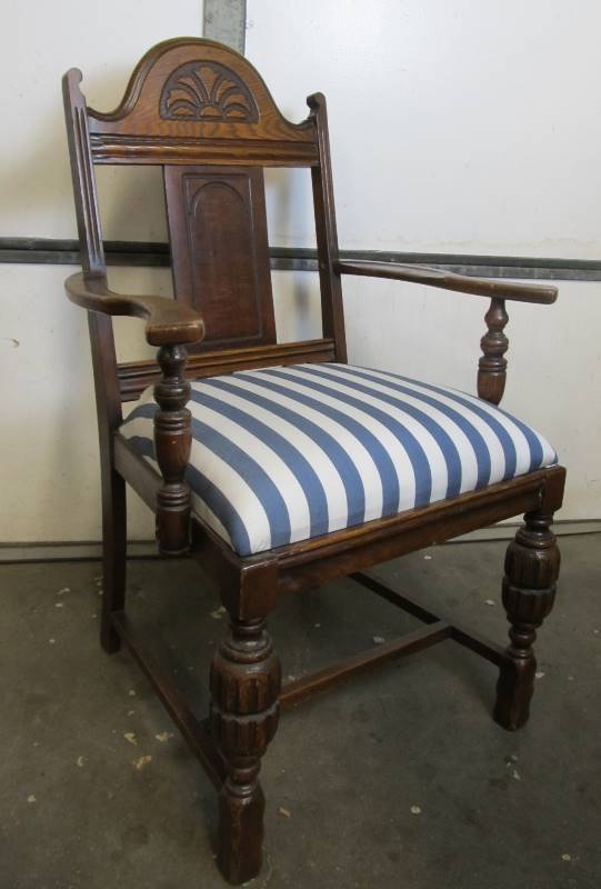 lot 12 image: Antique upholstered Armchair 