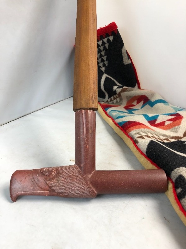 lot 2 image: Vintage Carved Stone & Wood Eagle Head Native American Peace Pipe
