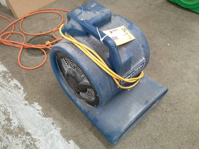 lot 57 image: Inoperable Electric Floor Drier