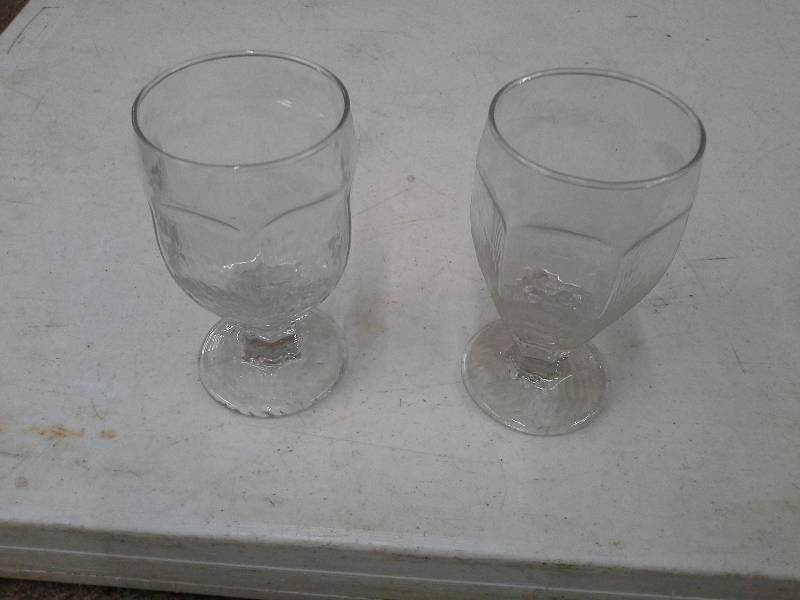 lot 78 image: 19 - 6 Goblets