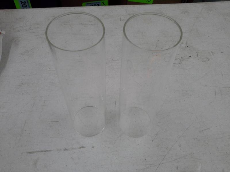 lot 104 image: 12 - 10 Glass Cylinder Chimney Vases
