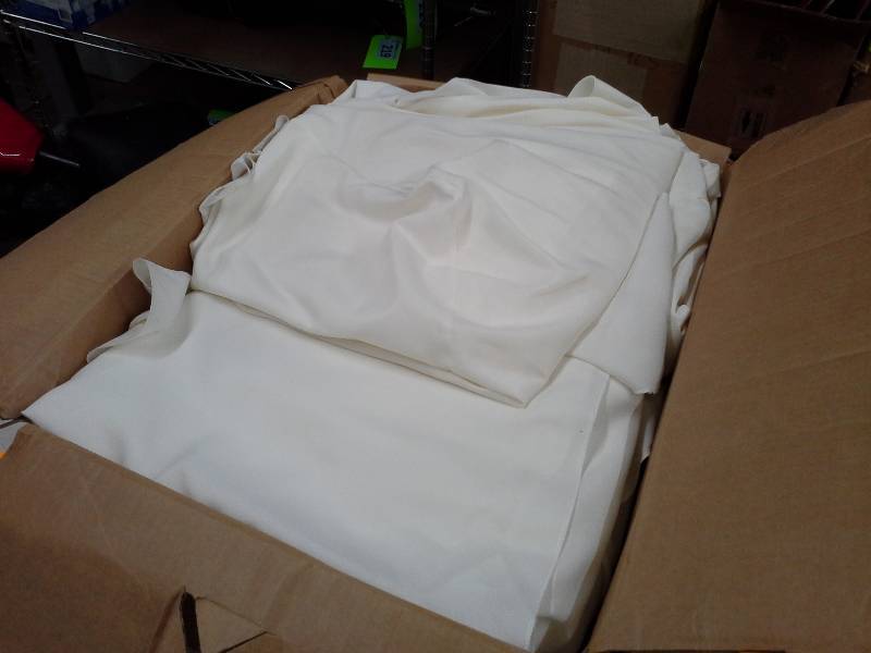 lot 118 image: 60 - Ivory Chair Covers