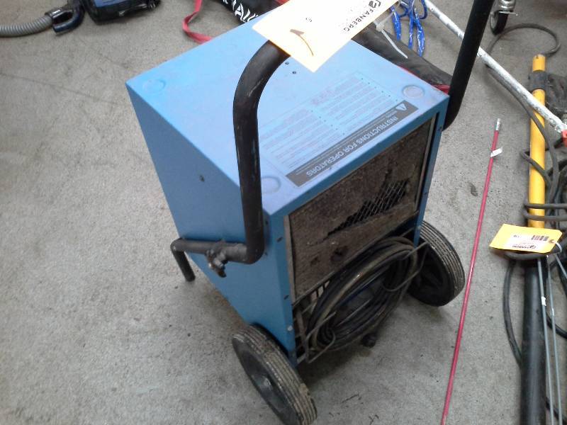 lot 3 image: Drizair 1200 Professional Dehumidifier