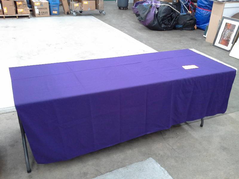 lot 174 image: 21 - Square Purple Table Clothes