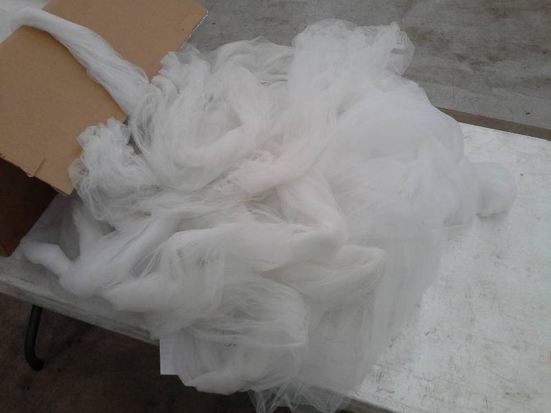 lot 179 image: White tulle