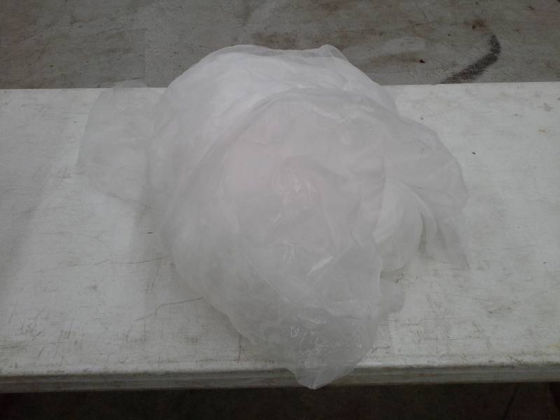 lot 181 image: Box of White tulle