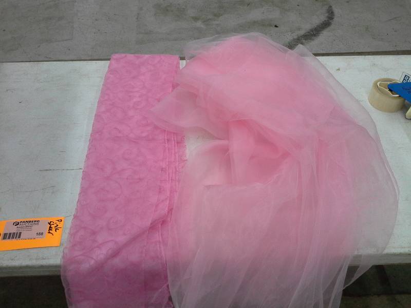 lot 188 image: Box of Pink Sheer