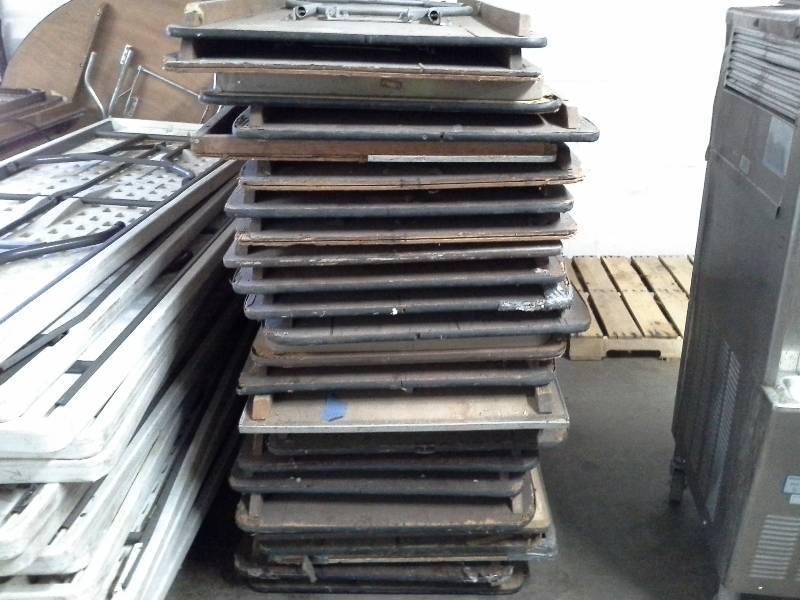 lot 192 image: 25 - 8  Wooden Folding Tables
