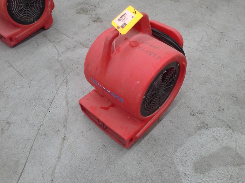 lot 22 image: Electric Floor Drier